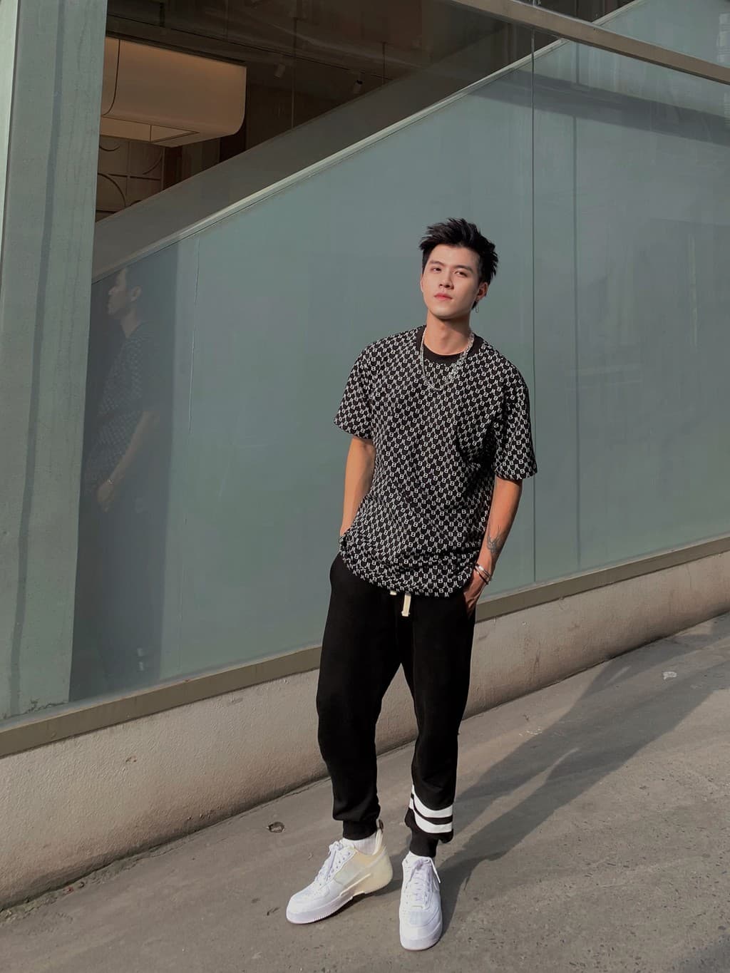 BM Mono Tshirt Black